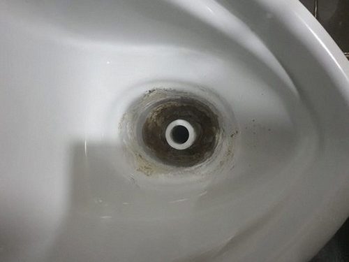 가평 청평면 하수구막힘 — 세탁실 배수 불량